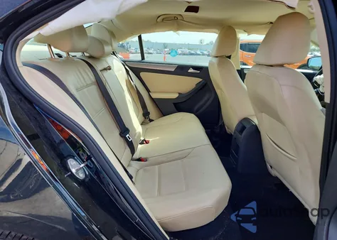 2018 Volkswagen Jetta Se из США, поврежденный, VIN 3VWDB7AJXJM225694